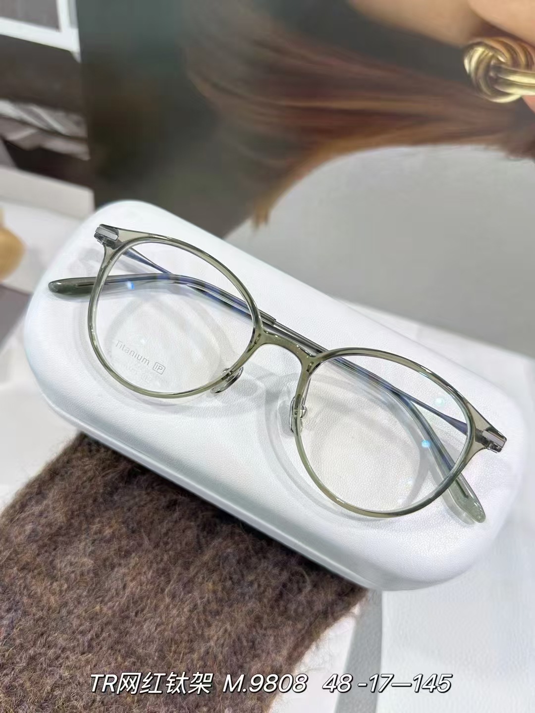 2024年新作ファッショントレンド男女通用多角形楕円形 β チタンフレーム9808サイズ48メガネフレーム