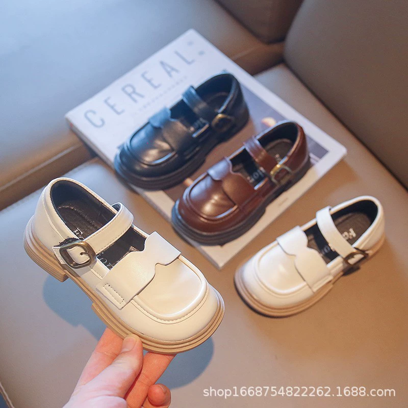 Весна и осень 2022 г. Новая детская кожаная обувь Мокасины на липучке для мальчиков в Корейском стиле Повседневная обувь на мягкой подошве для девочек Однослойная обувь