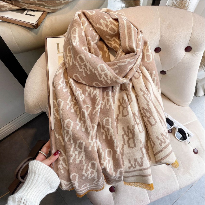 Heißer Verkauf Trend Schals Damenmode Buchstaben Faux Kaschmir Schal für Wärme im Herbst und Winter, Student_voghion.com