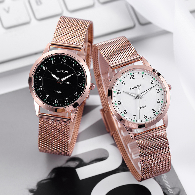 Cross-border explosions Net red tremolo fashion watch ladies New exquisite simple Watch Plate quartz gift women's watch wholesale