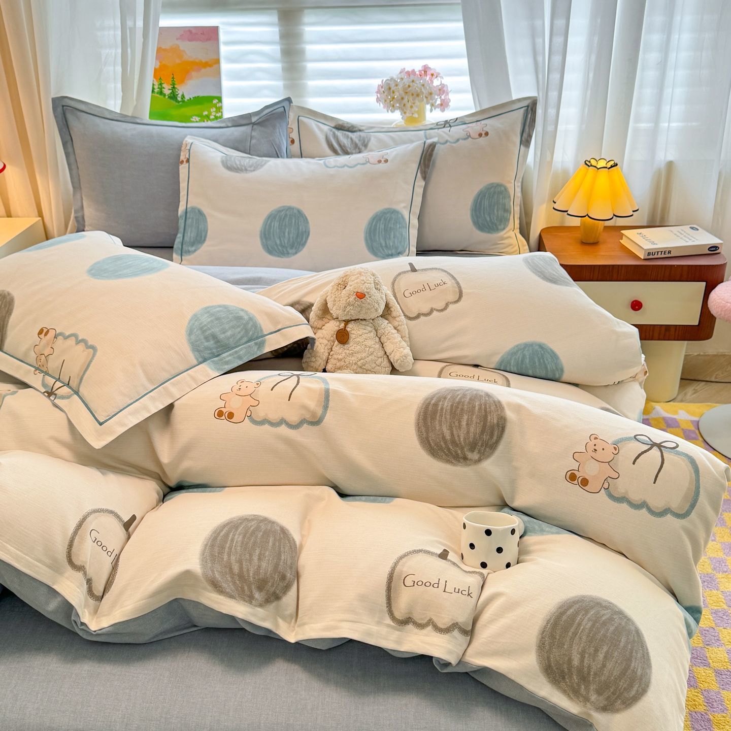 2025 nueva cama de algodón grueso abrasivo cuatro piezas de sábanas de algodón cubiertas de cama de tres piezas de dormitorio estudiantil