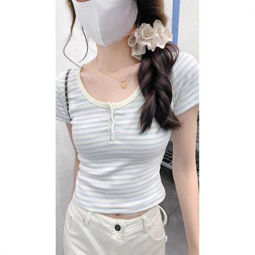 Design-embellished color-blocking striped U-neck straight-shoulder short-sleeve women's summer new Korean-style slimming invisible short top