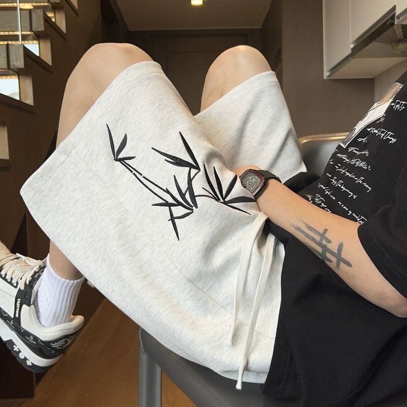 Men's Summer Trendy Basketball Shorts American Hip-Hop Five-Point Shorts with Unique Design