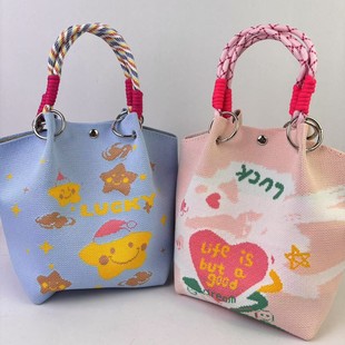 New Ins Korean Style Bucket Bag Fashionable Cute White Pagoda High-end Handbag Large Capacity Magnetic Button Bag