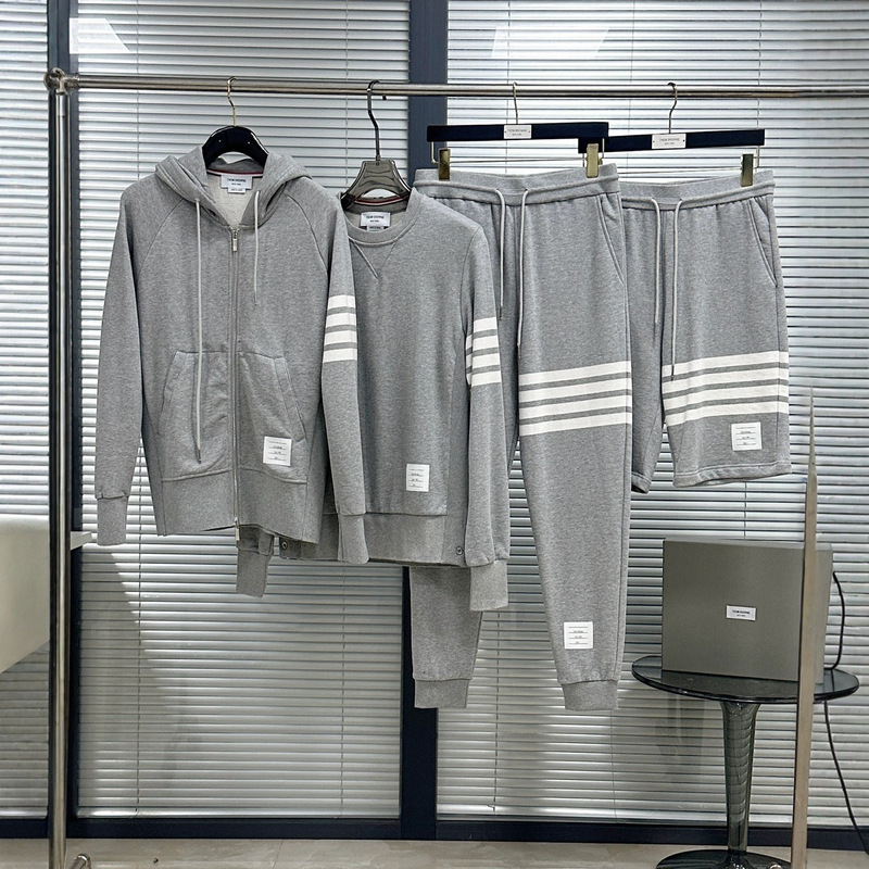Spring and autumn TB color-woven four-stripe zip-up hooded sweatshirt and sweatpants sports casual suit series with trendy color-woven stripes Spring and autumn TB color-woven four-stripe zip-up hooded sweatshirt and sweatpants sports casual suit series with trendy color-woven stripes