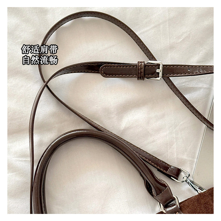 Túi đeo chéo nữ phong cách Hàn Quốc cổ điển, túi xách tay đa năng dung lượng lớn — màu cà phê, màu nâu, xanh lá cây, đen chi tiết 8