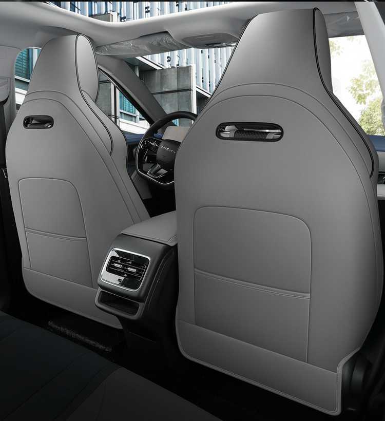 2025 New Model Fully Enclosed Leather Perforated Breathable Seat Covers for Chery Tiggo 5X High-Energy Edition
