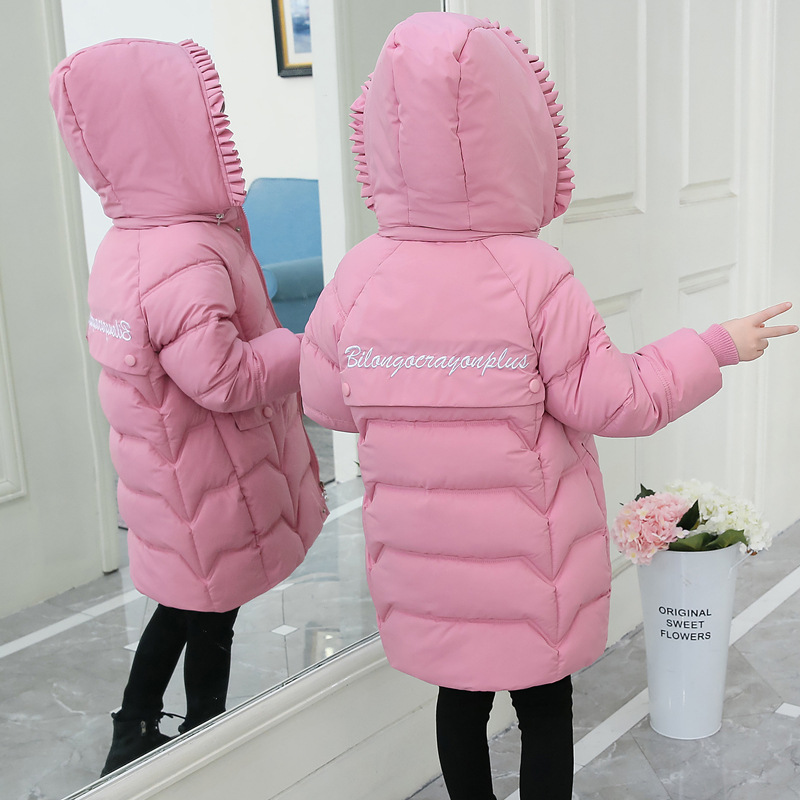 Ropa acolchada de algodón de longitud media para niñas, enchufe de mano engrosado Ropa acolchada de algodón Estilo occidental para niños medianos y grandes al por mayor Entrega directa de una pieza de fábrica
