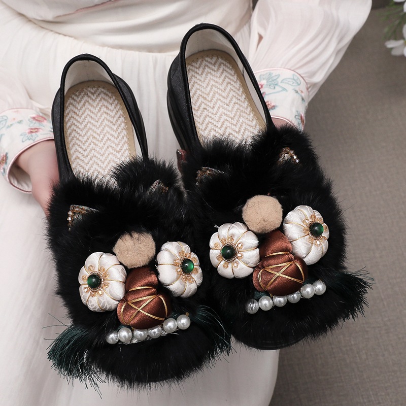 2025春季新款纯黑色虎头鞋厚底兔毛松糕单鞋民族风绣花鞋1913--39