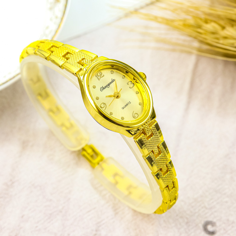 Ins Niche Design Bracelet Women's Watch Women's Small and Exquisite Accessible Luxury Girls Small Dial Quartz Watch