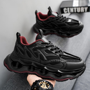 ���l�＾�r�и߼��к���ʿ͸���\��Ь�������������ܲ��ϵ�Ь��