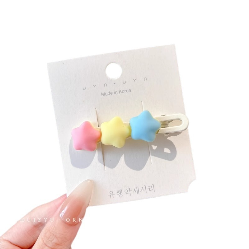 Pin de cabello de niña amarilla 2025 nuevo tocado de verano temperamento tarjeta de cabello bebé cabello rotos fijo clip de boca de pato