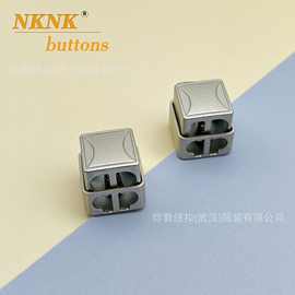 厂家现货四方形金属双孔弹簧扣服装箱包配饰绳扣调节止滑扣卡锁