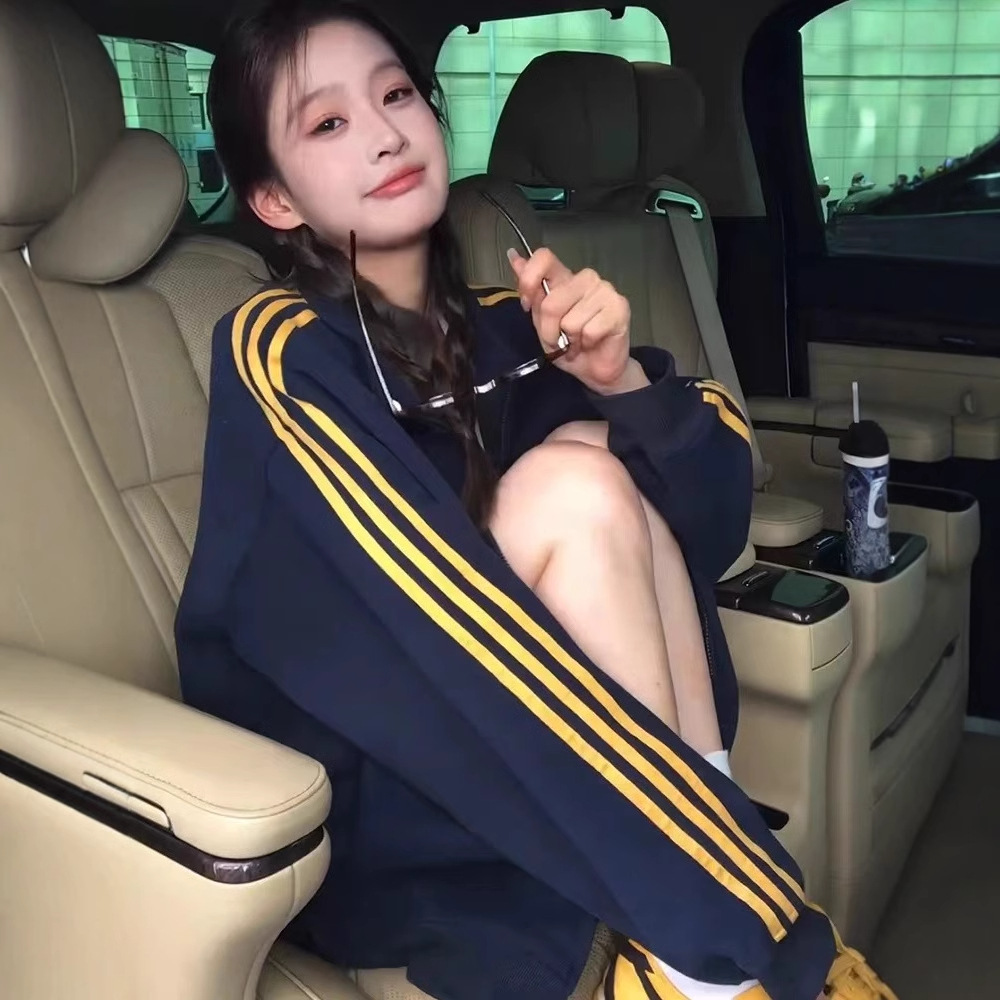 American-style Baseball Contrast Sweater Long-sleeved fleece-lined Thickened Retro Loose BF Jacket Small Top Cardigan All-match