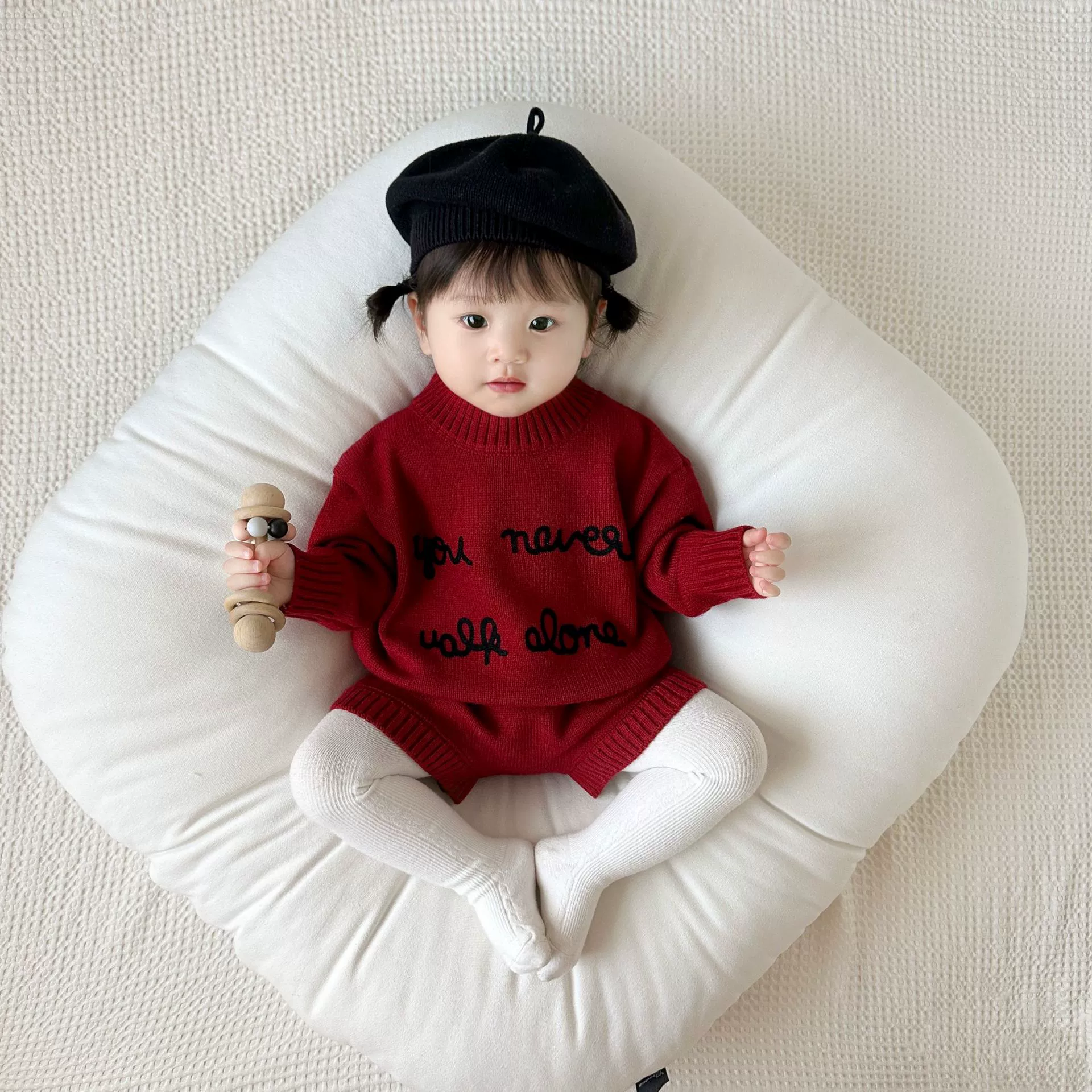 Комплект свитеров для девочек, осень-зима 2024, вязаный детский свитер с круглым вырезом, корейский стиль, винно-красный цвет для малышей.