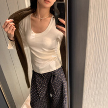 Hers 韩系温柔风修身显瘦低圆领亲肤弹力打底衫女长袖T恤秋92082