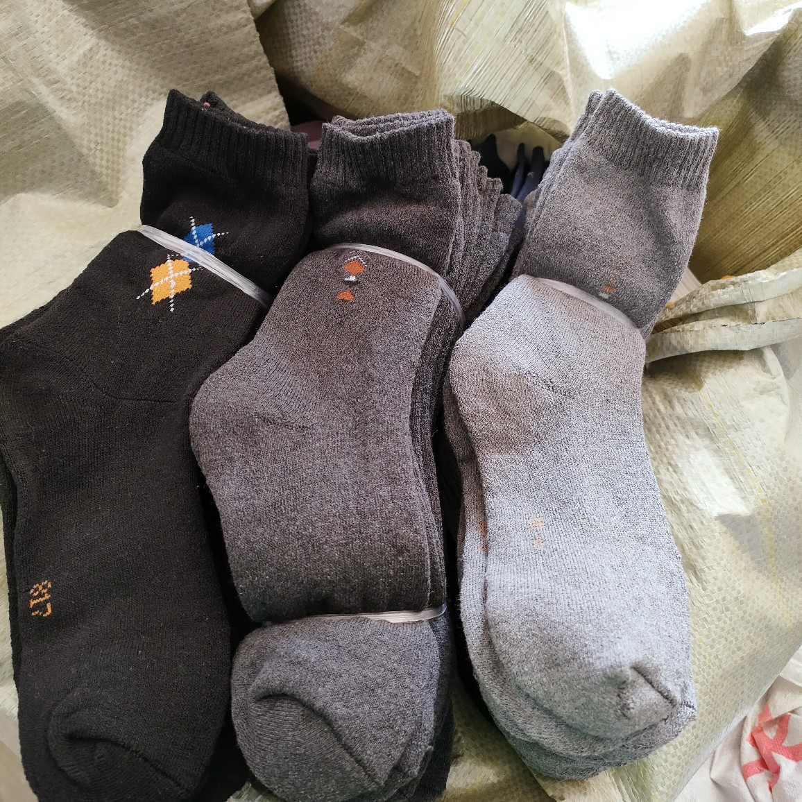 冬季加厚杂款毛圈毛巾男女袜中长筒保暖袜子批发