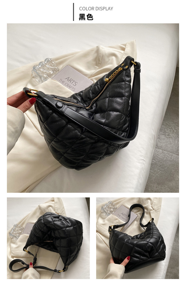 simple bag large capacity new fashion soft leather Lingge single shoulder messenger bagpicture7