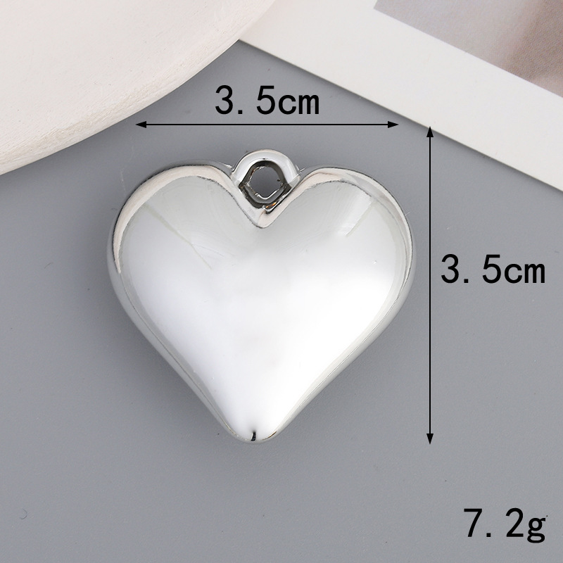 2g Weight Pendant Jewelry Making Type 2*2.1CM, 2*2.3cm, 3.5*3.5cm Jewelry Making Size DIY Jewelry Accessories Classification 1 Piece Quantity Plastic Material Heart Shape, Bow Knot Pattern All Seasons Season Plating Design Vintage Style, Classic Style Style 1 Piece 2*2.1CM 2*2.3cm 3.5*3.5cm Plastic Heart Shape Bow Knot Pendant 1