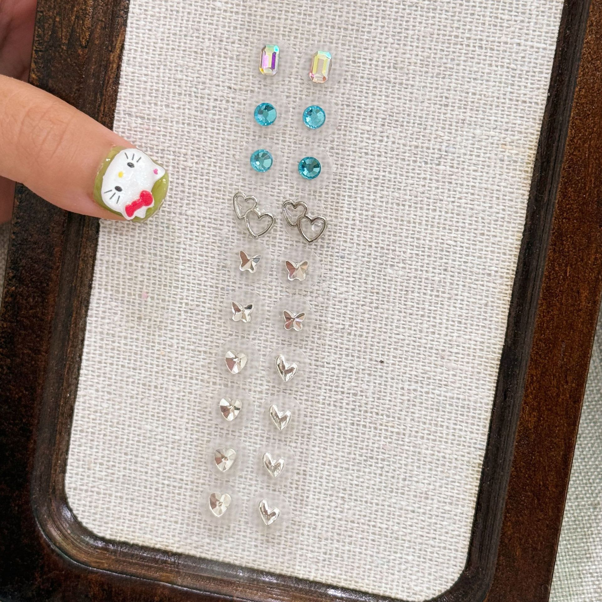 69# Cool Silver Heart Butterfly