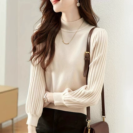 2024 новый полувысокий воротник темпераментный свитер женский осенний и зимний сшивание высокого уровня чувство свободного чехла с вязаной нижней рубашкой