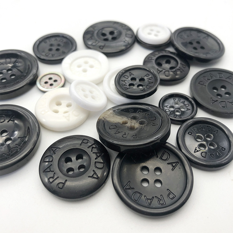 New Resin Engraving Button Coat Coat Coat Button Suit Button Natural Shell Shirt Cardigan Button
