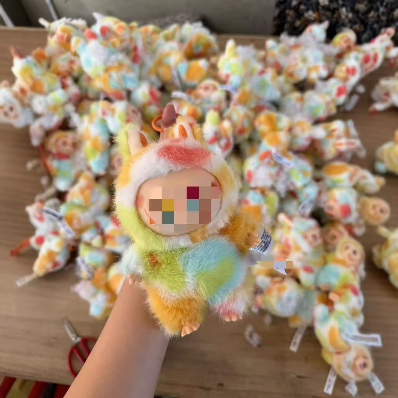 In-Stock Third-Generation Labubu Plush Doll Bubble Fifth-Generation Vinyl Toy Plush Pendant Blind Box