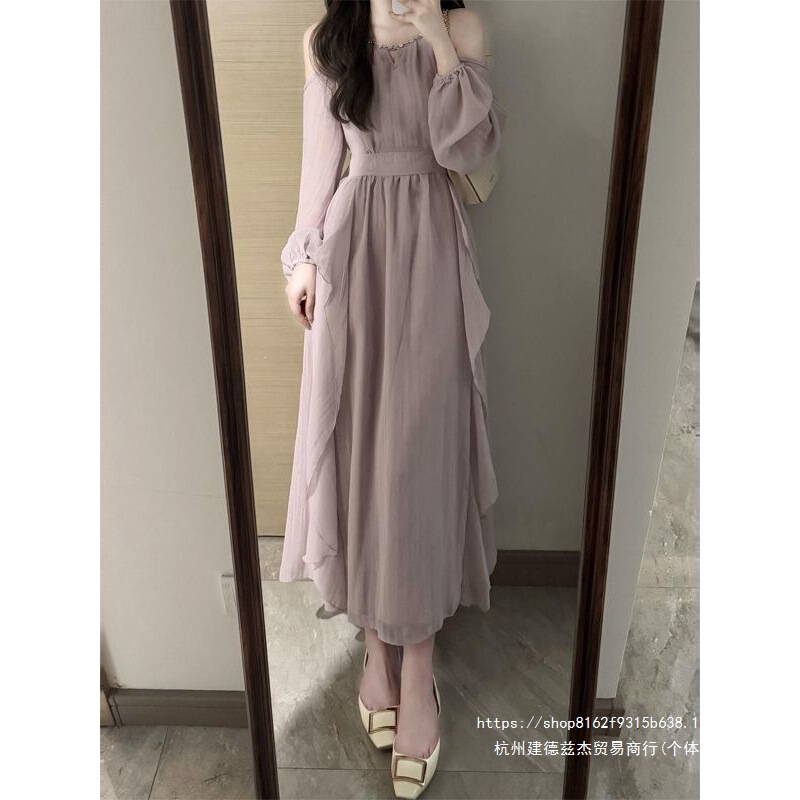 Beach vacation purple off-shoulder rhinestone halter neck dress, new summer French style, elegant and beautiful long dress for women Beach vacation purple off-shoulder rhinestone halter neck dress, new summer French style, elegant and beautiful long dress for women