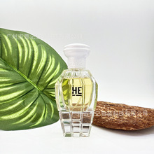 �S�ҬF؛ֱ�l50ml��ˮƿ ͸��ƿ����ƿ�¿���|���ζ�߅�β���ƿ