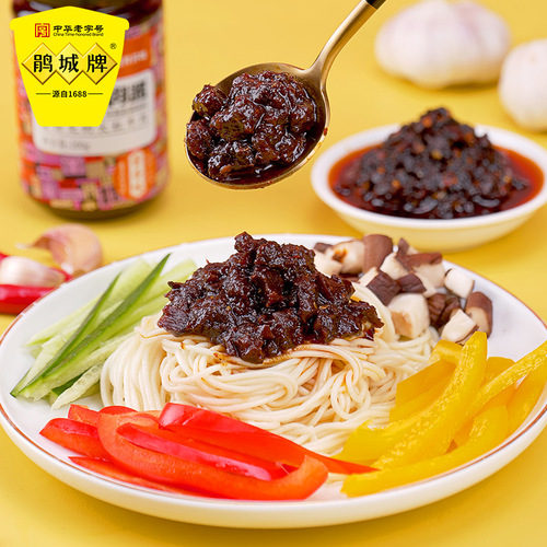 Píxian Juancheng Brand Bean Paste Beef Sauce 200g Mild Hot Ready-to-Eat Rice Noodles Dipping Sauce Wholesale