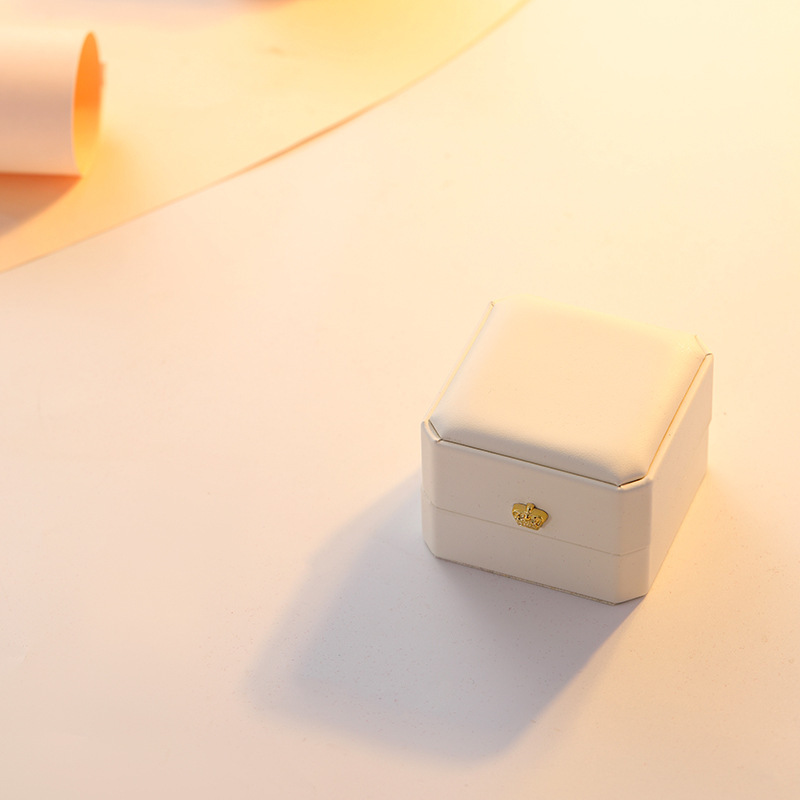 Fuente de fábrica ins caja de joyería de terciopelo caja de anillo pendientes caja de collar caja de brazalete caja de joyería caja de embalaje al por mayor