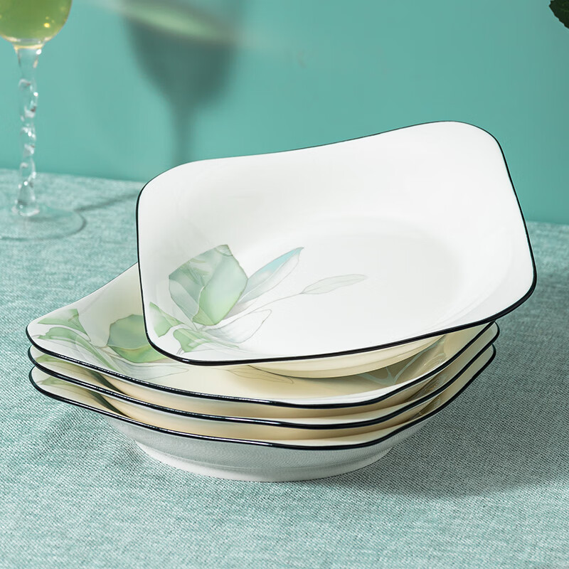 두꺼워진 업그레이드 모델 7inch 사각 접시-4개