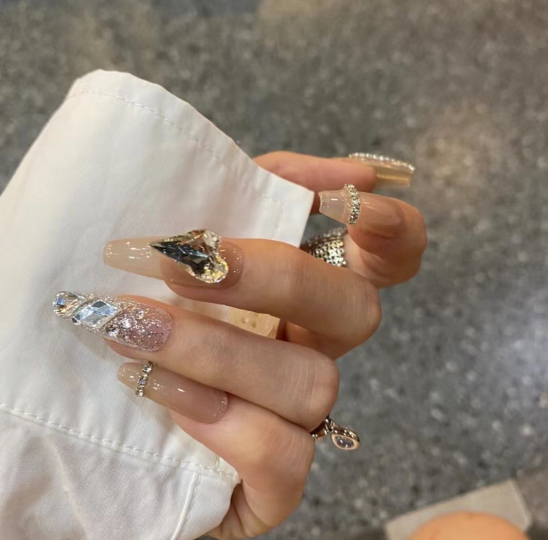 3239af6a457cc226619f08d8198f57