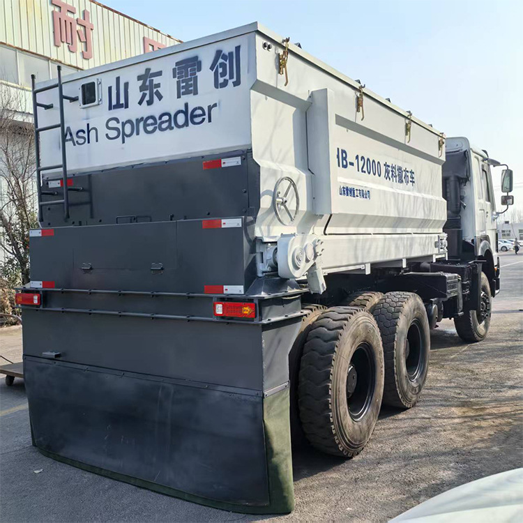 12方撒布车 工程撒布机 全自动灰料洒布机 铺灰撒灰效率高