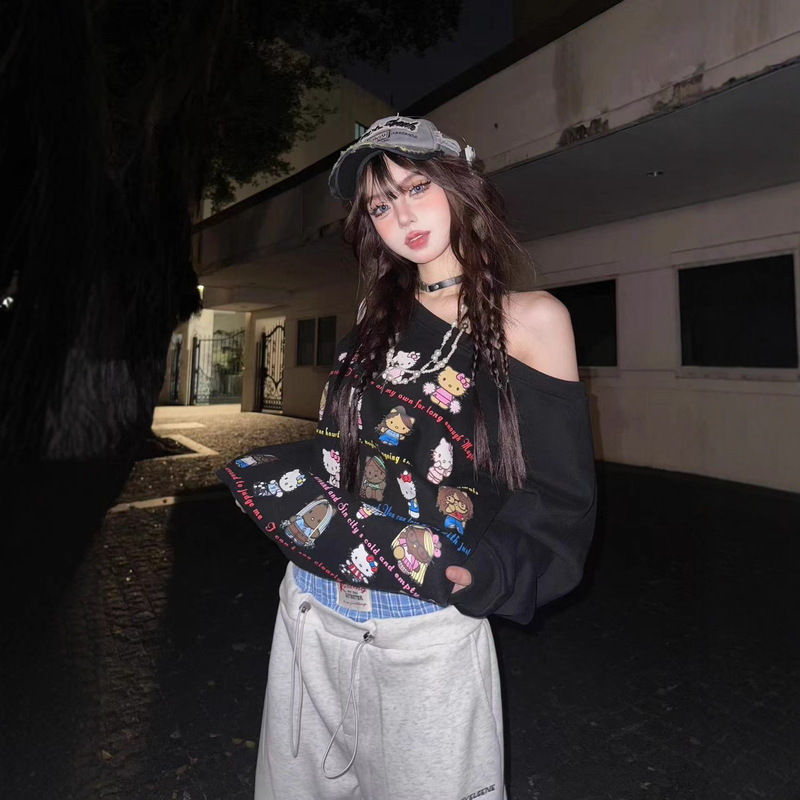 Hello Kitty Printed Sweatshirt for Women, Spring and Autumn Style, Korean Cute and Sweet Fashion, Youthful and Trendy, with a Stylish One-Shoulder Design Hello Kitty Printed Sweatshirt for Women, Spring and Autumn Style, Korean Cute and Sweet Fashion, Youthful and Trendy, with a Stylish One-Shoulder Design