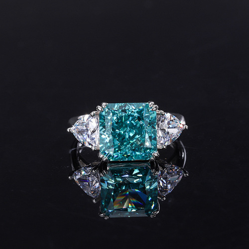 Zhuang Sheng Sheng Jewelry S925 full silver high-carbon diamond mint green square 10*10 open-mouth ring 5 carat women's ring