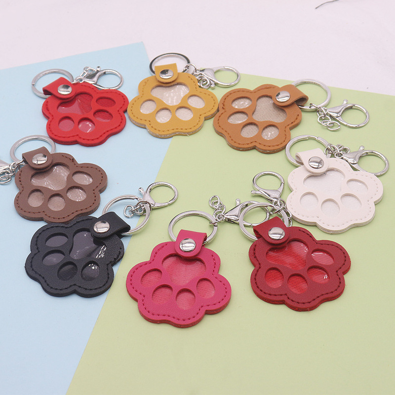 In-Stock New Japanese-Style Pet Paw Print Keychain Dog Hair Storage Bag Portable Cat Paw Pet Neck Pendant