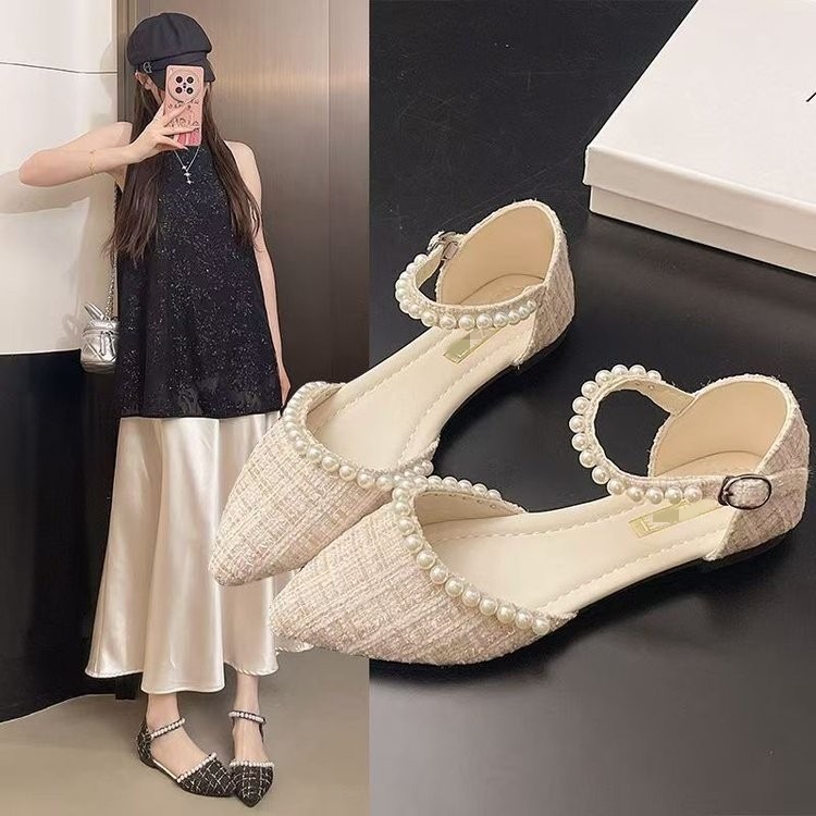Baotou sandalias para mujeres 2026 nuevo verano en línea Fairy estilo de perla francesa punta plana con falda zapatos individuales