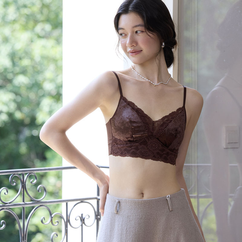 25秋冬丝绒立体蕾丝款V领吊带美背蚕丝润肤内衣一体固定杯设计款|undefined