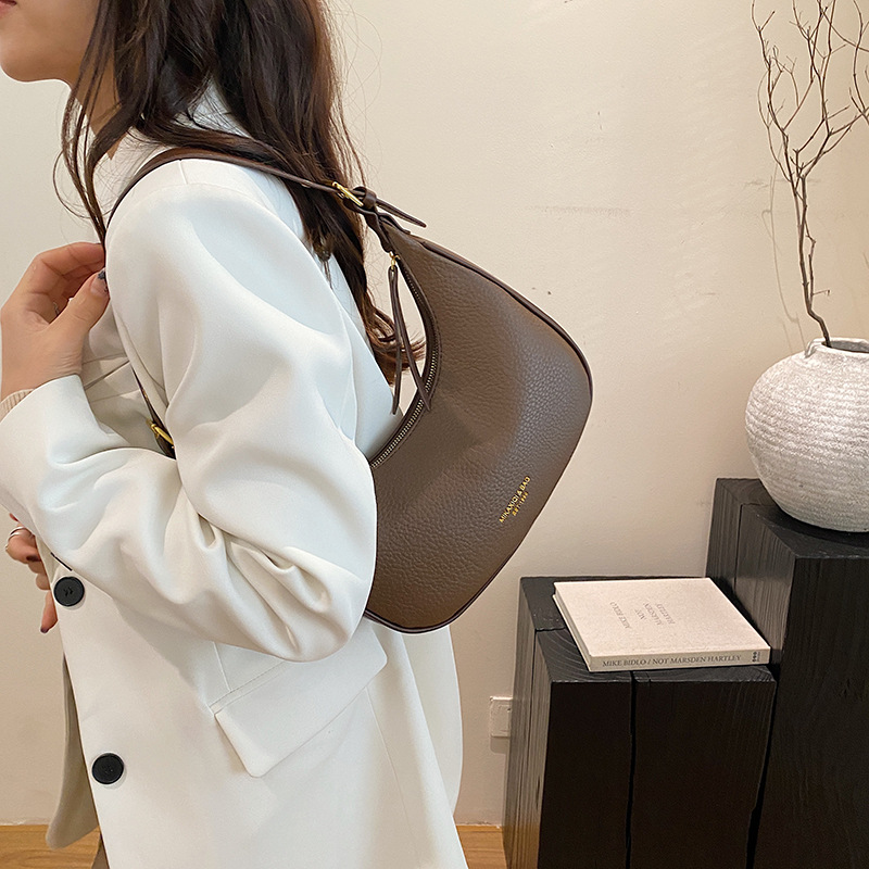 High-end Women's Underarm Bag Fashionable Hobo Shoulder Bag_voghion.com
