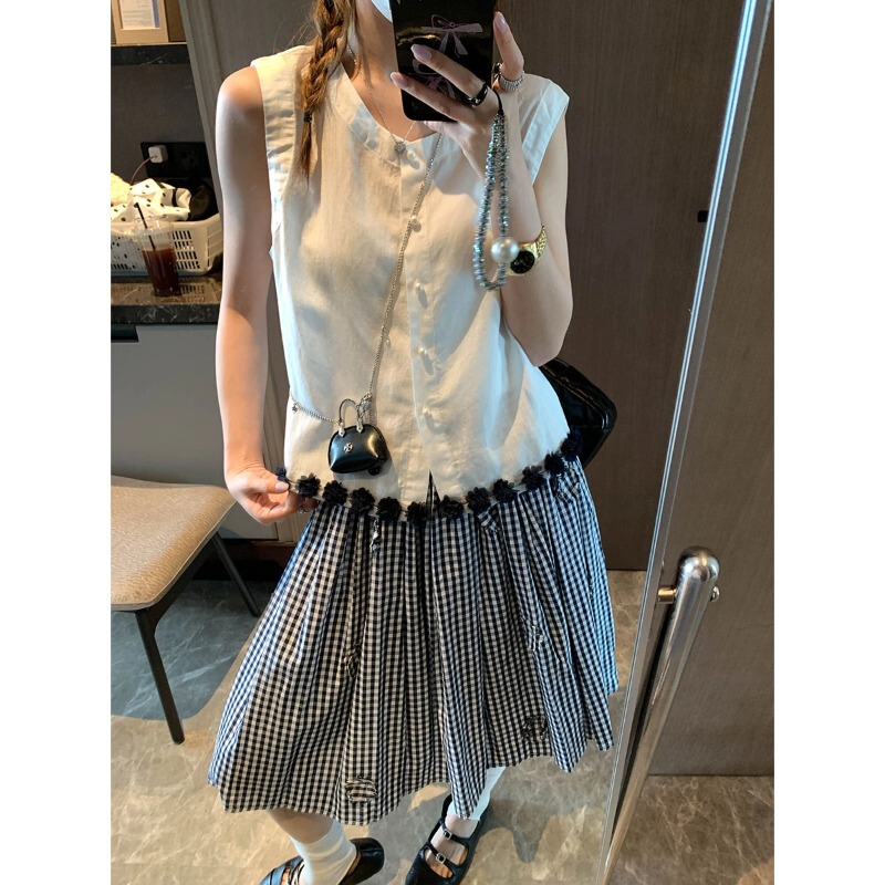 Moche Pear Fragrance Tea Party Tencel Linen Design with Three-Dimensional Floral Patchwork Hem Sleeveless Blouse Mq1438 Moche Pear Fragrance Tea Party Tencel Linen Design with Three-Dimensional Floral Patchwork Hem Sleeveless Blouse Mq1438