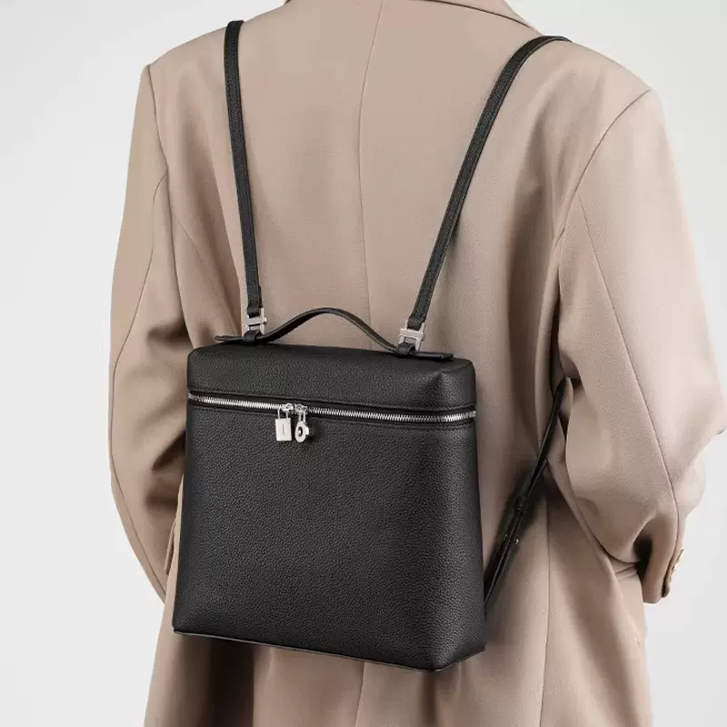 头层牛皮LP双肩包女2026新款时尚简约通勤背包休闲旅游大容量书包