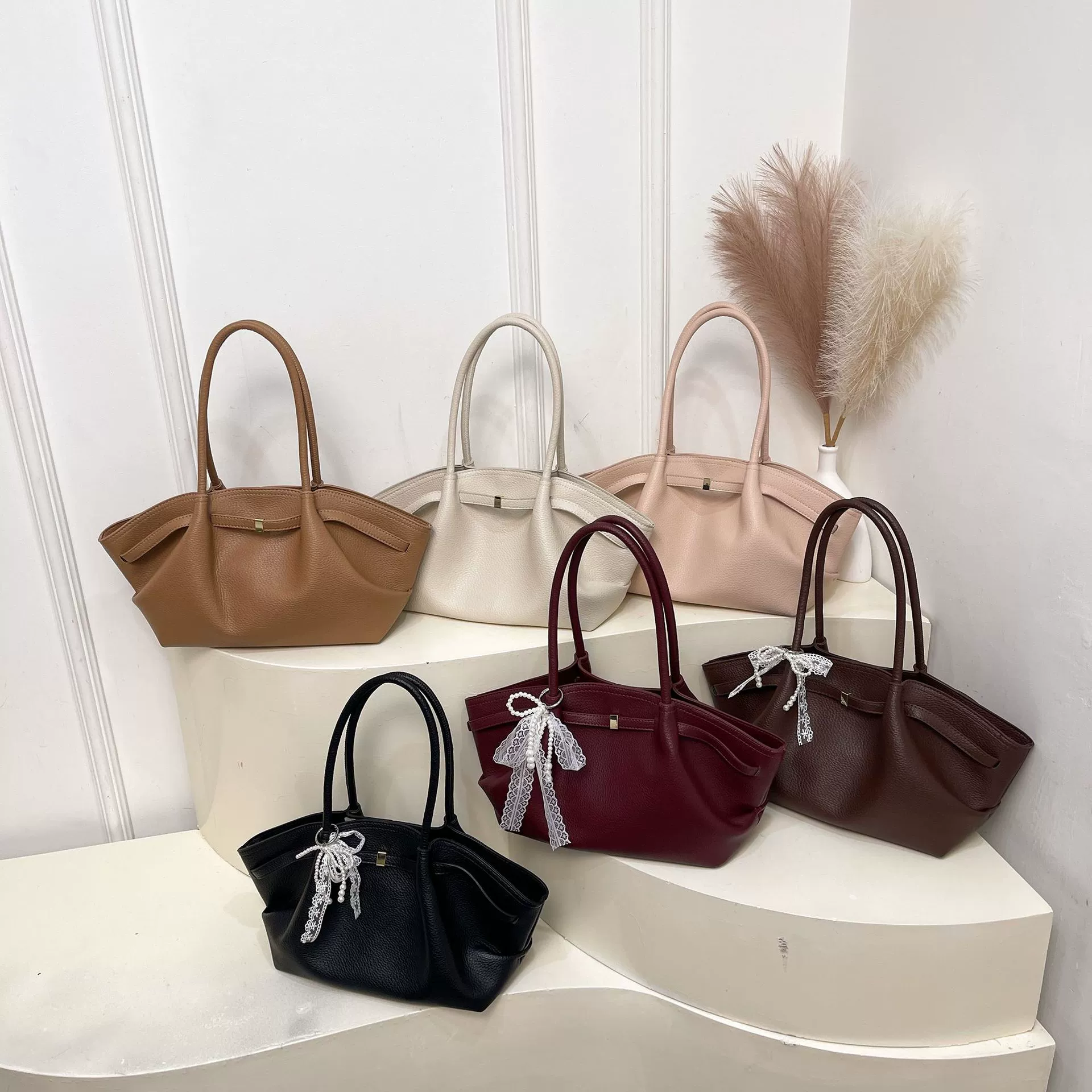 (Cross-border trading), capacious one-shoulder bag