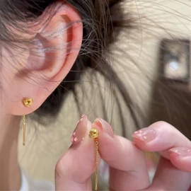 项链;耳环;耳钉