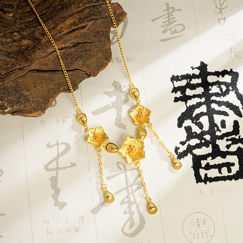 Sandstone Peach Flower Sansheng III collar de brillo aleación de cobre no se desvanece joyería Yiwu accesorios nuevos productos al por mayor