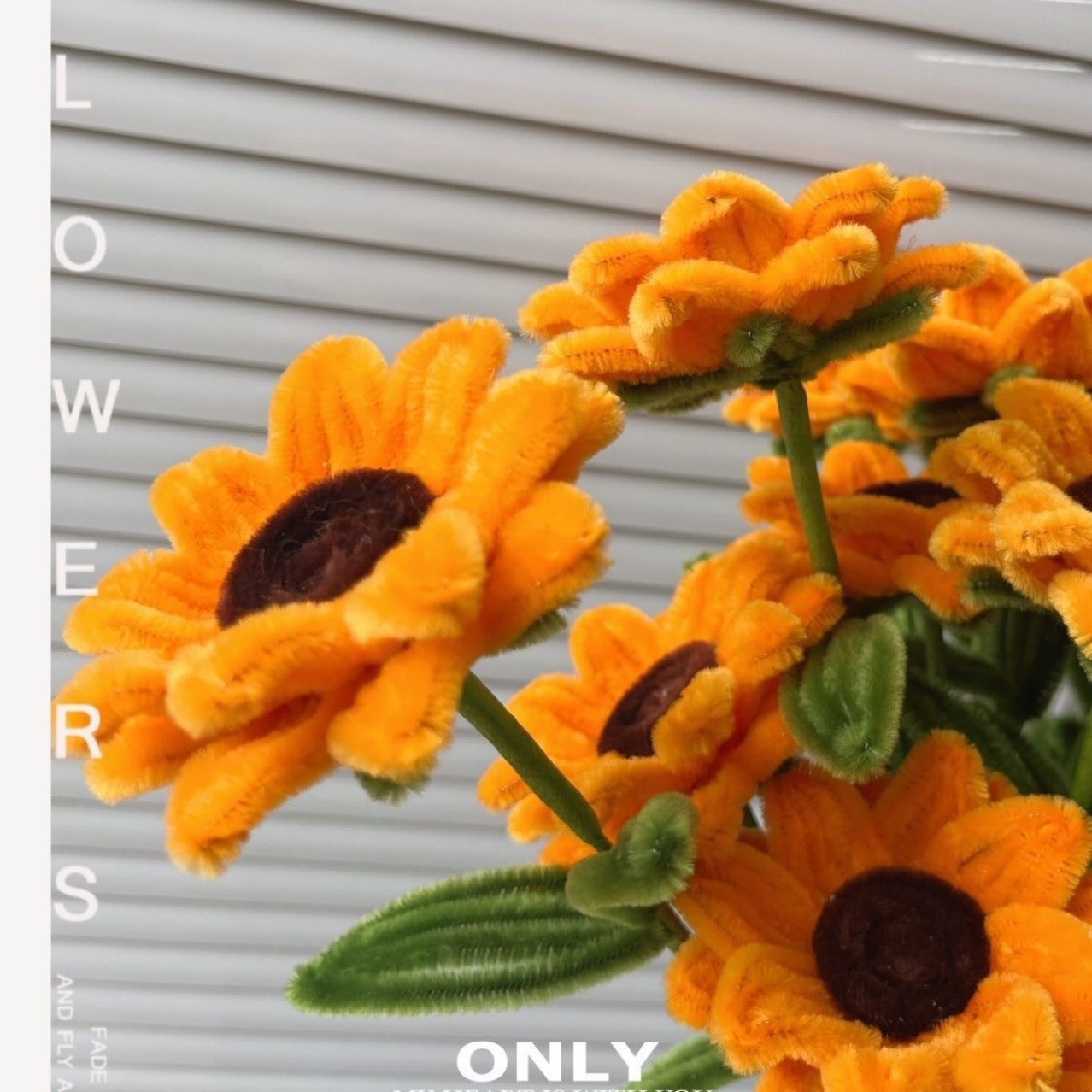 Holiday, Banquet Occasion Polyester cloth Material Casual Elegant Lady Flower Polyester Cloth Artificial Flowers
