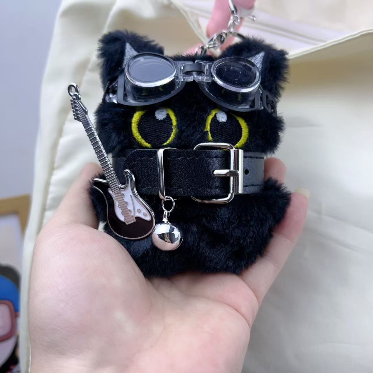 Big Eyes Black Cat Colgante Punk Little Black Cat Keychain bolsos colgante Rock Gato para amigos