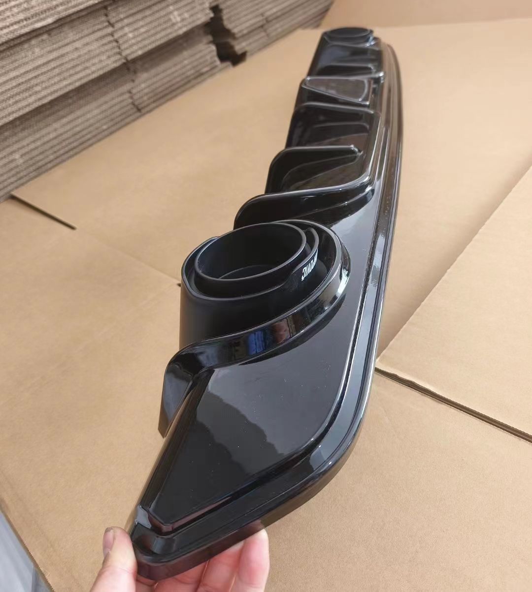 Suitable for 14 generations of Sylphy rear lip 20-22 Sylphy modified tail lip leading navigation light rear lip rear spoiler surround
