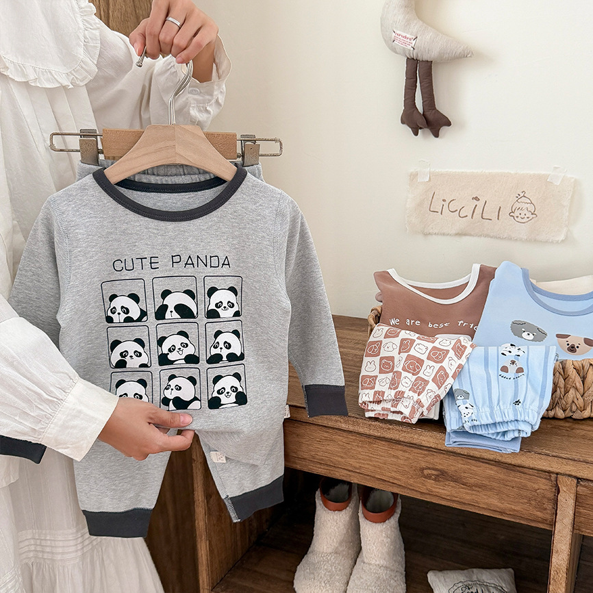 Taking pictures of pandas