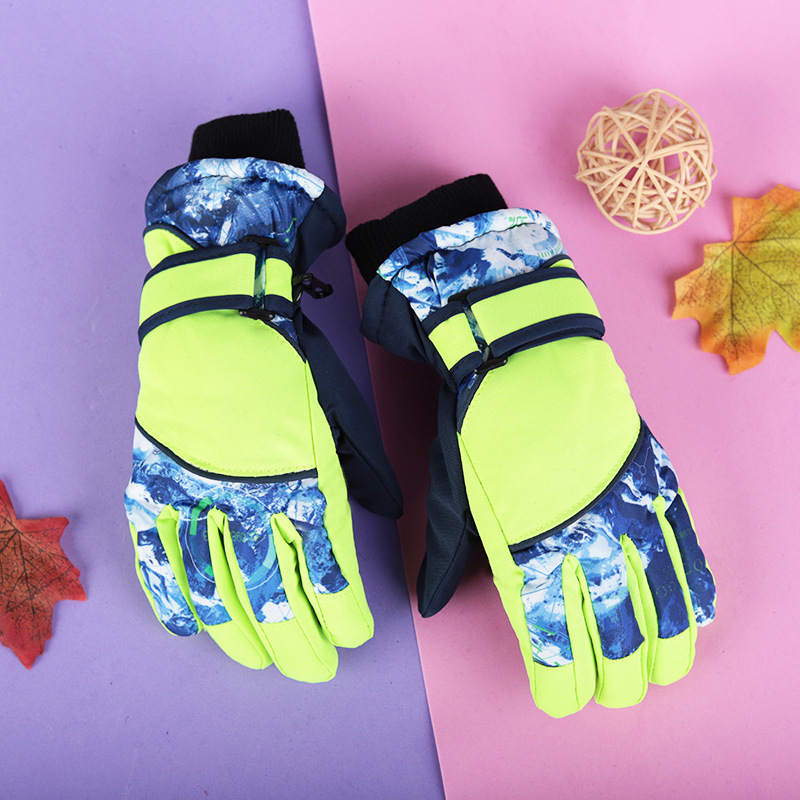 4-17 años de edad de los niños engrosada a prueba de frío impermeable a prueba de viento antideslizante cálido esquí nieve jugando guantes de algodón de invierno